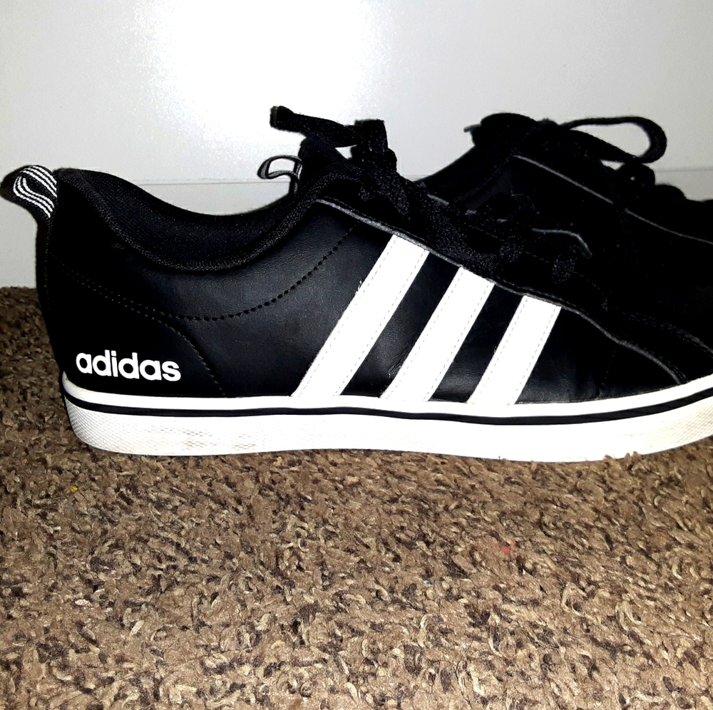 Mens Adidas - Picture 5 of 7